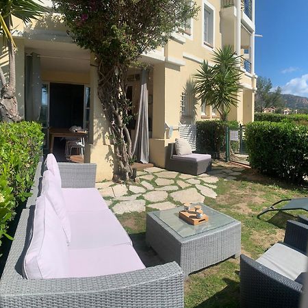 T2 En Rez De Jardin Privatif Cloture , Cap Esterel Pierre Et Vacances ,Piscine Chauffee Des Le 05 Avril Au 02 Novembre Saint-Raphael (Var) Exterior foto